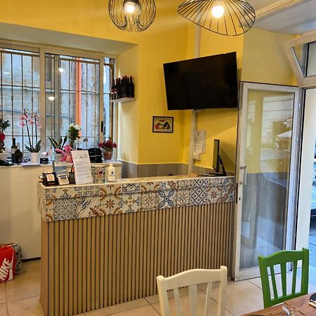 Hotel Cineholiday Napoli Bagian luar foto